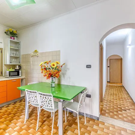 La Casa Del Sole Apartment *